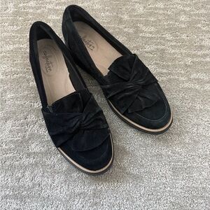 Clarks Stylish Black Loafers